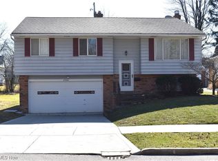 27800 Parkview Dr, Euclid, OH