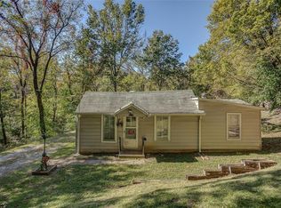 3108 Trumbull Ave, Alton, IL 62002