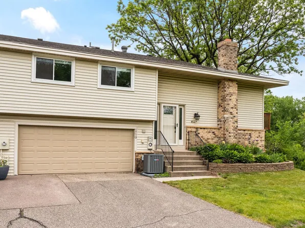 1779 Walnut Ln, Eagan, MN 55122