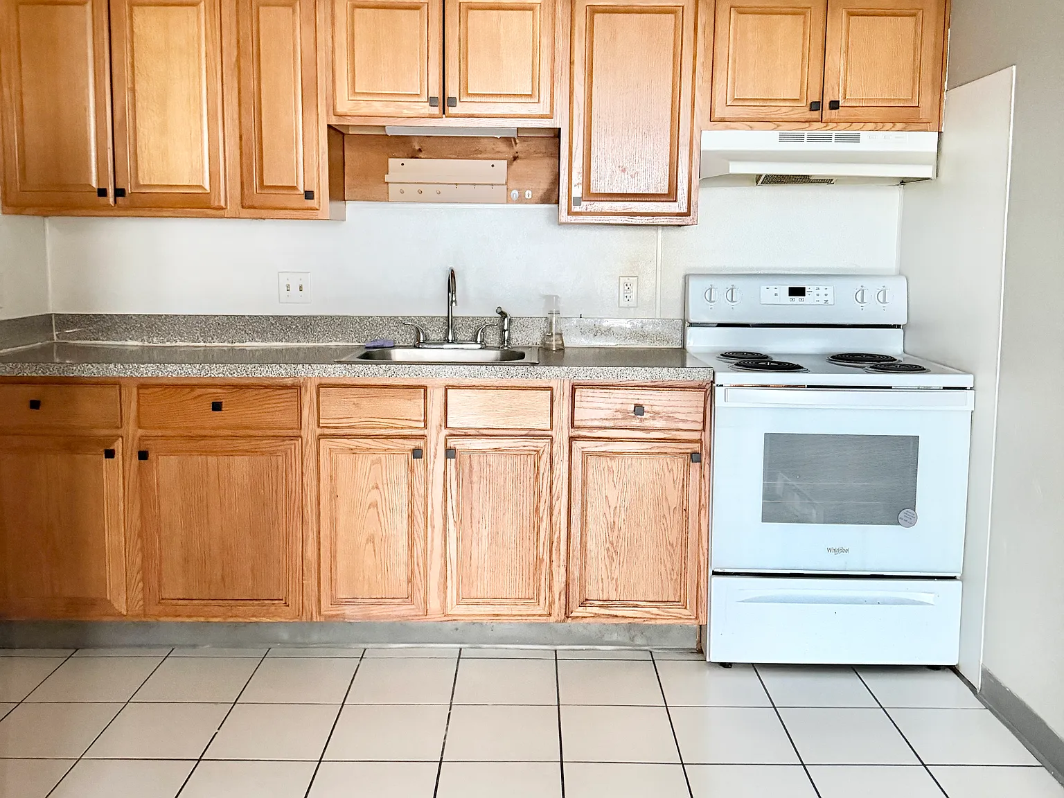 237 Forest Rd — Photo 1