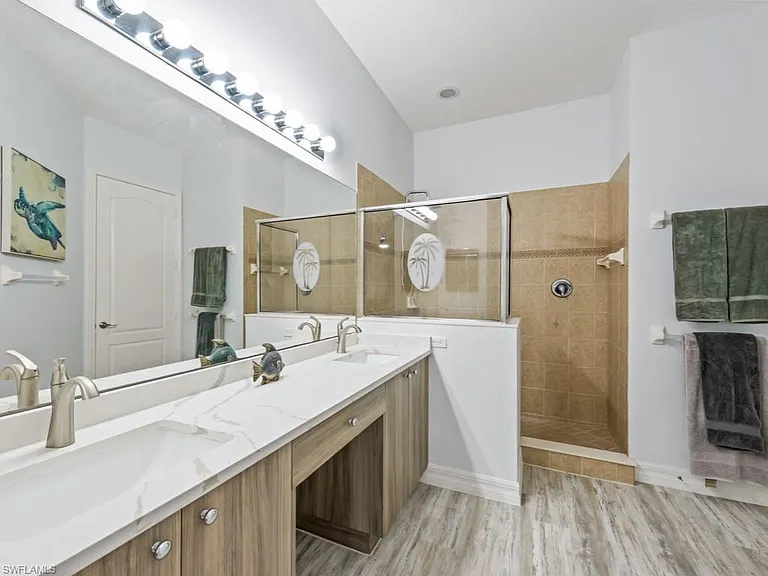 6021 Jonathans Bay Cir #302 — Photo 12