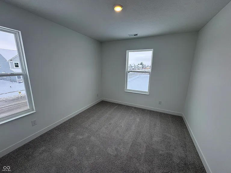 2945 Grand Ridge Dr — Photo 8