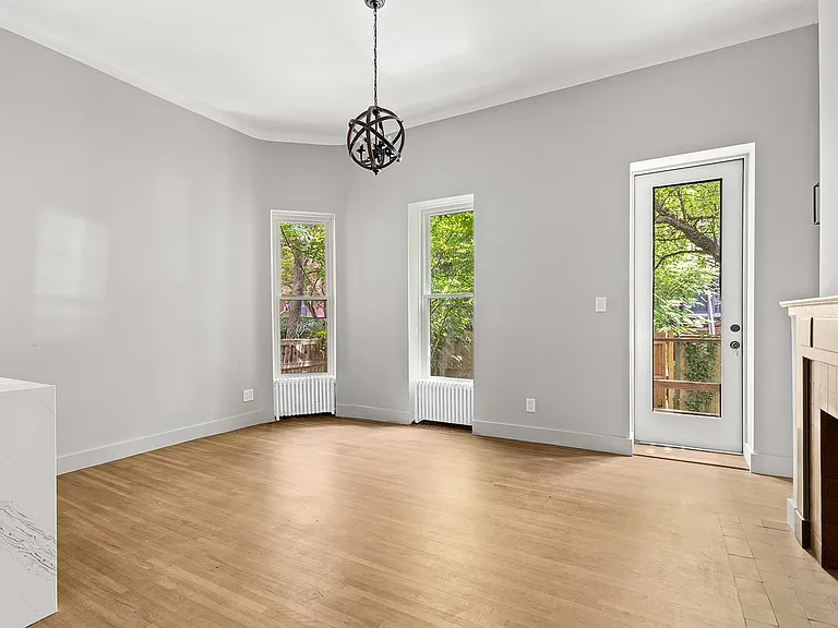 149 Willow St #1D — Photo 3