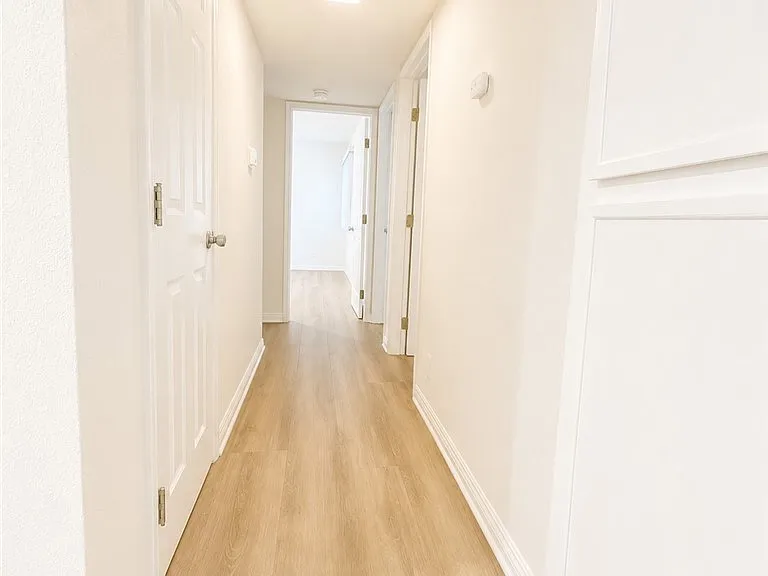 10636 Woodley Ave #43 — Photo 11