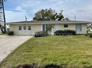 7009 Mamouth St, Englewood, FL 34224