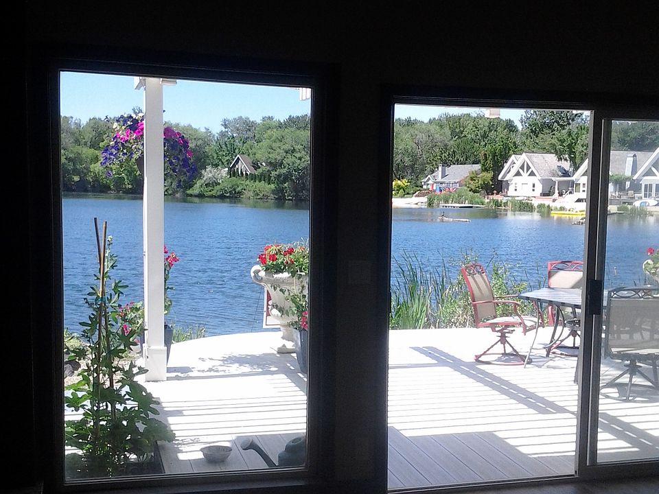 living on Silver Lake