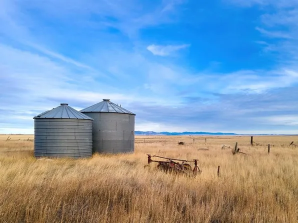 Woodland Rd, Moccasin, MT 59462