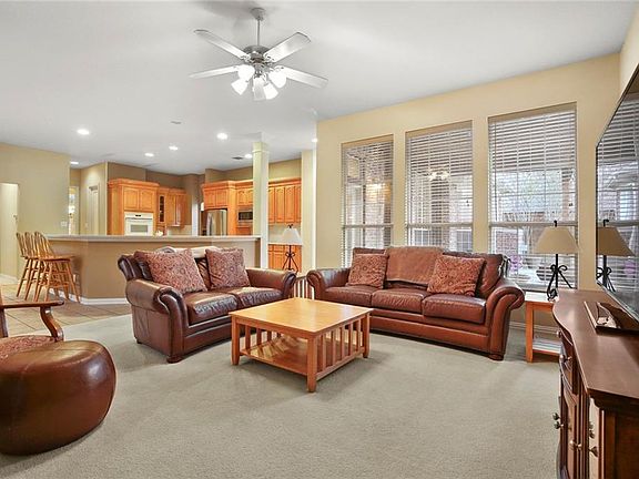 4th image of 4645 Old Pond Dr