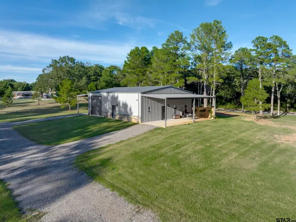 22080 County Road 4117, Frankston, TX 75763