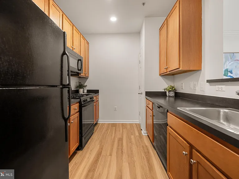 4862 Eisenhower Ave #273 — Photo 13