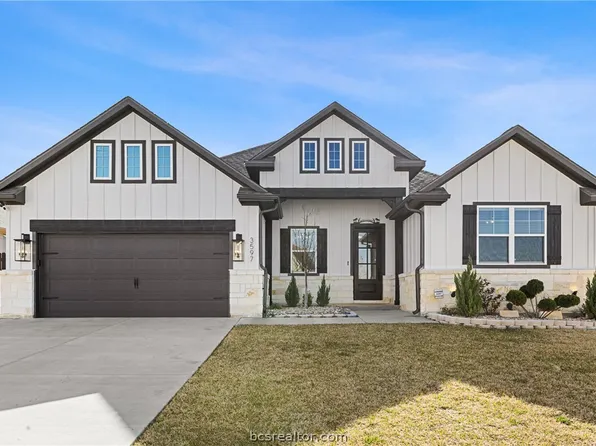 3597 Chantilly Path, Bryan, TX 77808