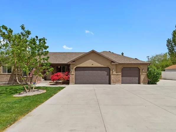 89 S West St, Grantsville, UT 84029