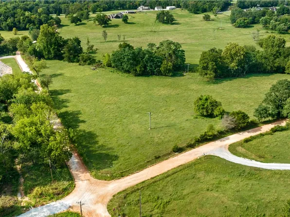 Duke Hill And Douglas Cemetery Rd, Highfill, AR 72713