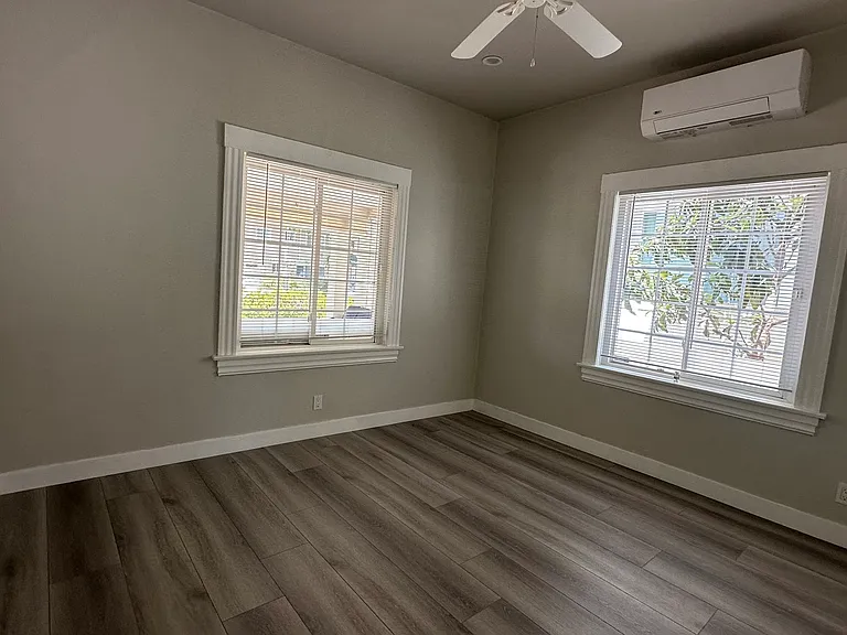 304 N Kenwood St #C — Photo 14