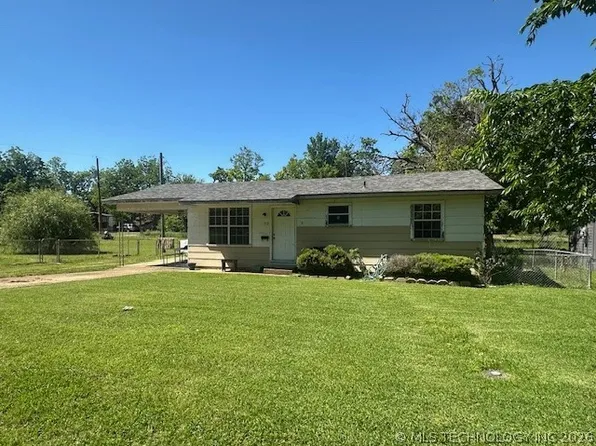 710 W Texas St, Hugo, OK 74743