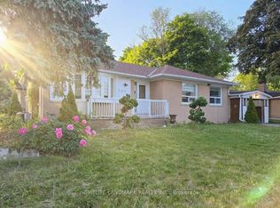 283 Paliser Cres S, Richmond Hill, ON L4C 1R9