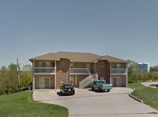 2632 Ridge Ct #2632, Emporia, KS 66801