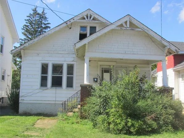 1802 Storrs Ave, Utica, NY 13501
