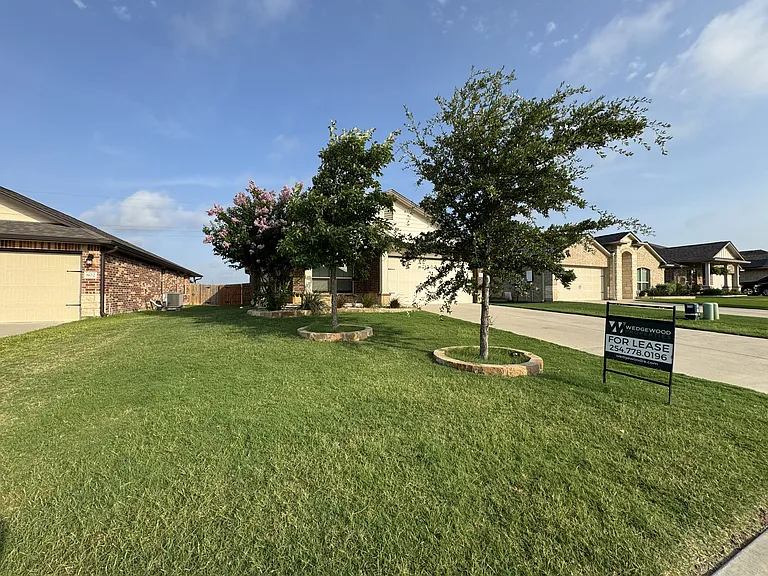 806 Stone Valley Rd — Photo 3