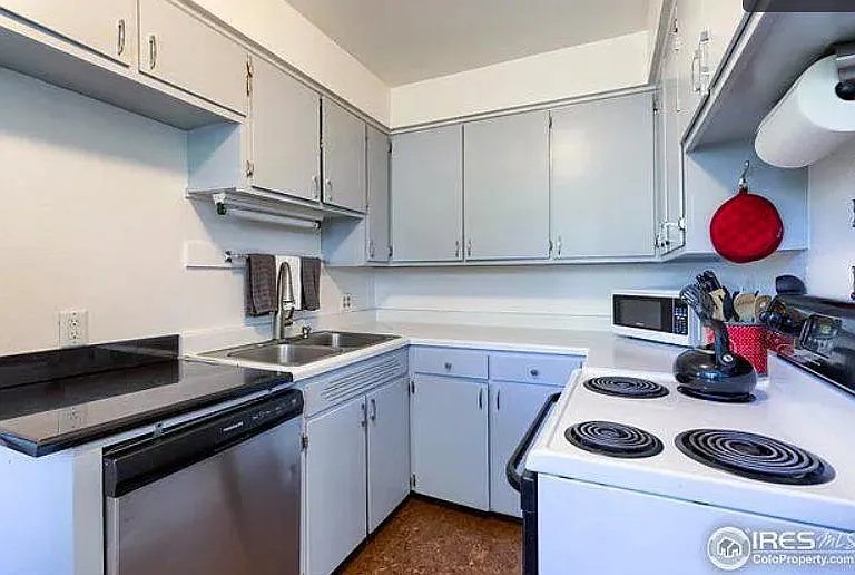 604 Cook Dr — Photo 7