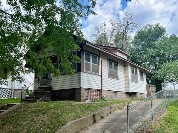 616 Dorcas St, Omaha, NE 68108