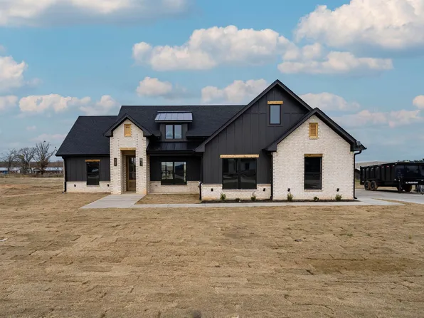 16247 E Eagle Ln, Lindale, TX 75771