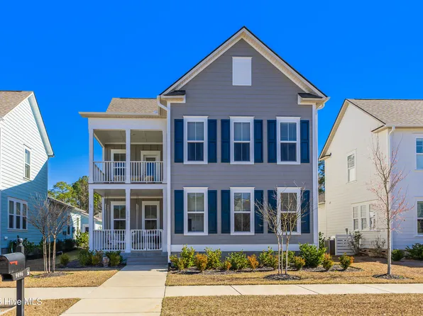 9096 Village Lake Drive SW, Calabash, NC 28467