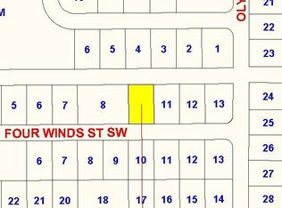 427 Four Winds St SW, Palm Bay, FL 32908