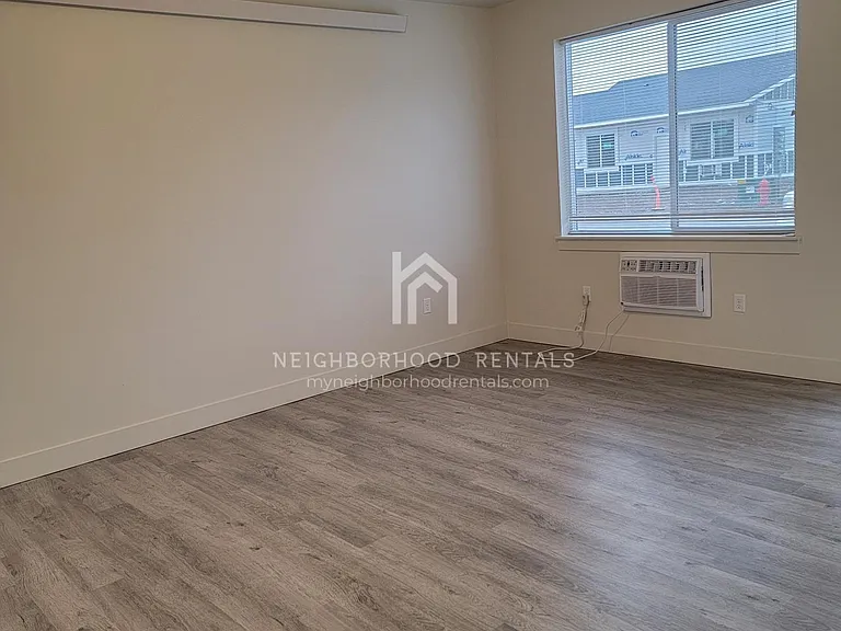 4100 S 25th St — Photo 20