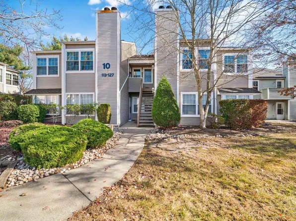 121 Driftwood Ct #121, Absecon, NJ 08205