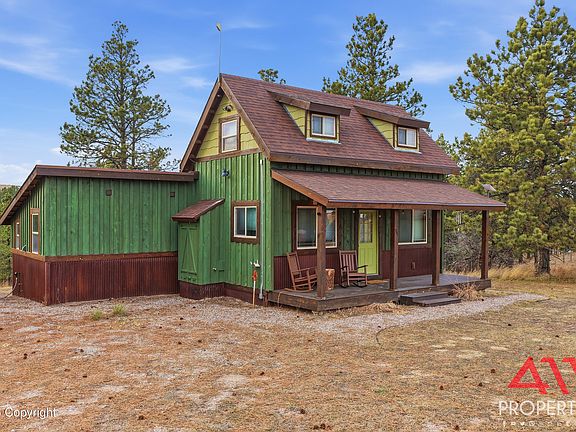 2nd image of 1787 Oak Creek Rd