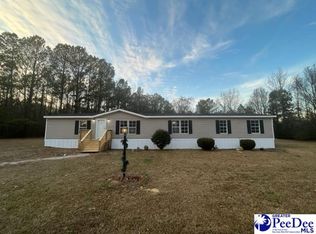 500 Cedar Acres Dr, Chocowinity, NC 27817