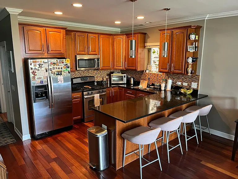 1345 N Ashland Ave #2S — Photo 6