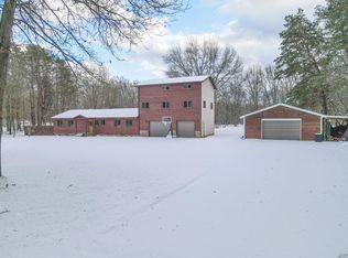 871 E McKinley Rd, Rothbury, MI 49452