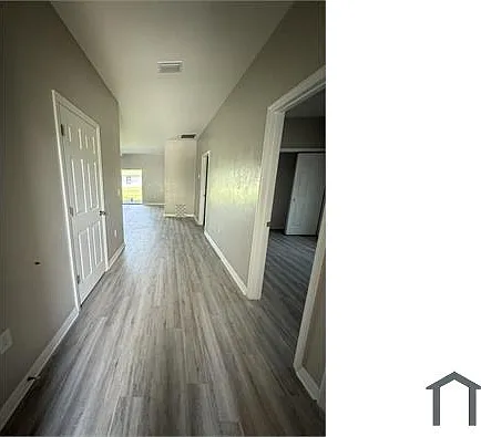 404 NE 24th Pl #404 — Photo 2