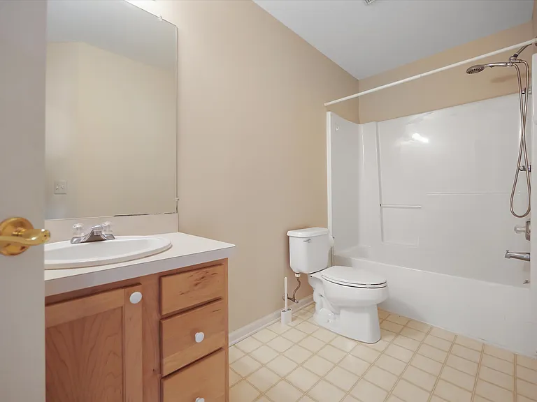31216 Kingswood Blvd — Photo 30