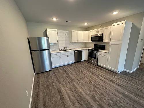 Floor plan 2 Bed 2 Bath Apt