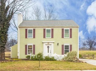 2263 Plymouth Ln, Cuyahoga Falls, OH 44221
