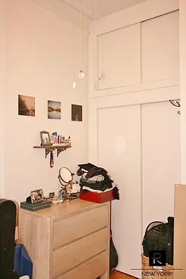 Rented by R New York | media 25