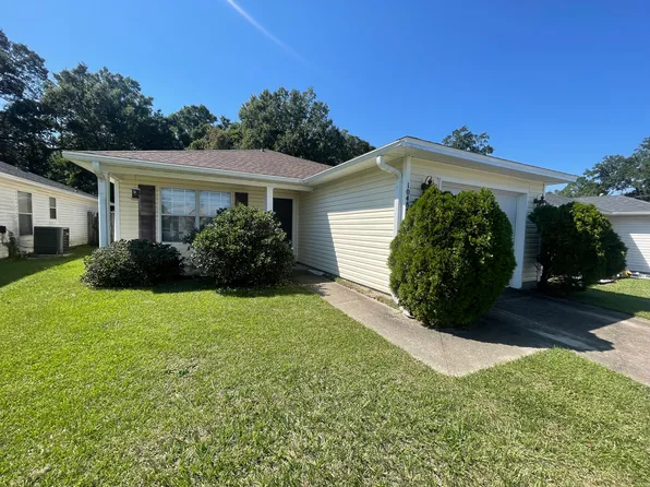 10485 Senegal Dr, Pensacola, FL 32534