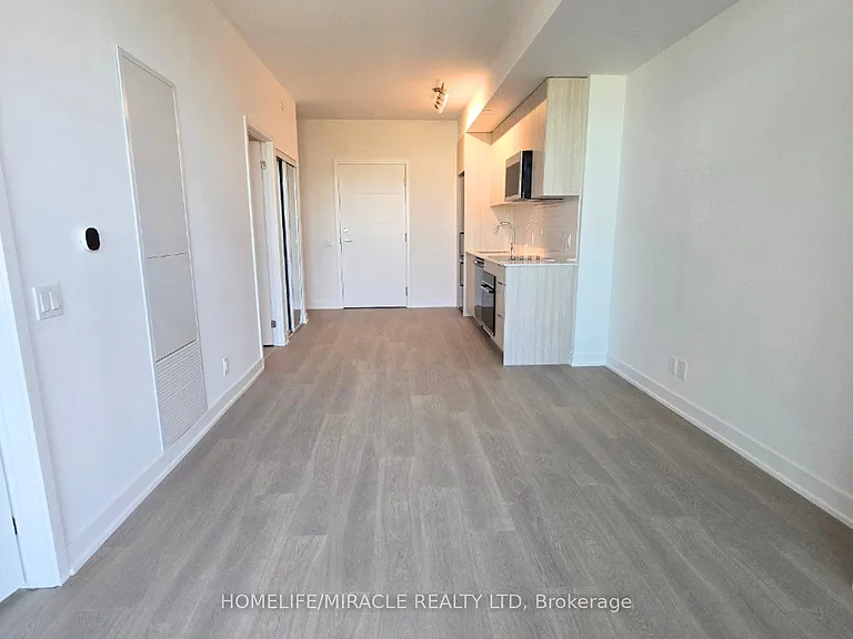 20 Deans Dr #611 — Photo 7