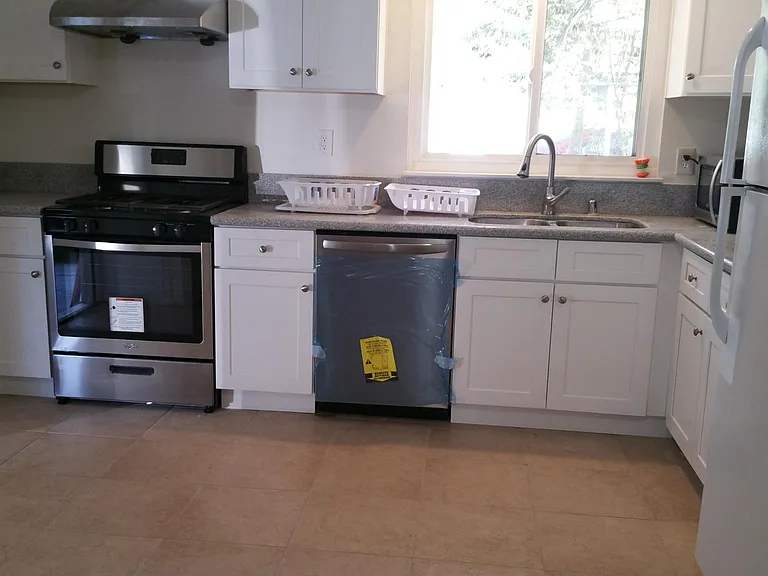 640 Highlander Dr — Photo 1
