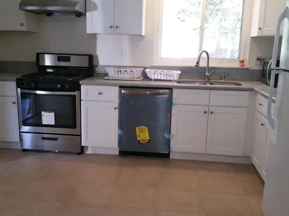 640 Highlander Dr, Riverside, CA 92507