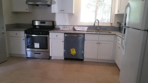 640 Highlander Dr Photo 1