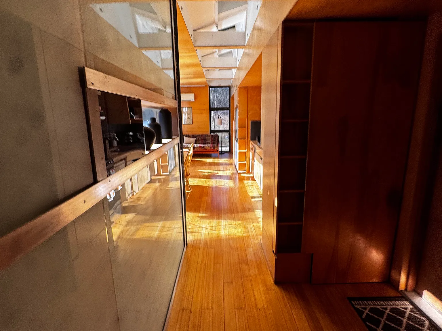 1 bed, 750 sqft, $1,900 — Photo 2