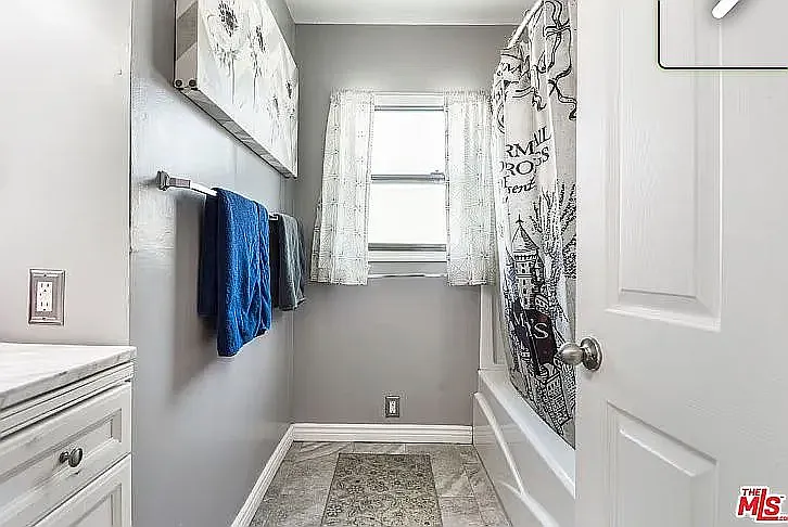 11712 Christopher Ave — Photo 7