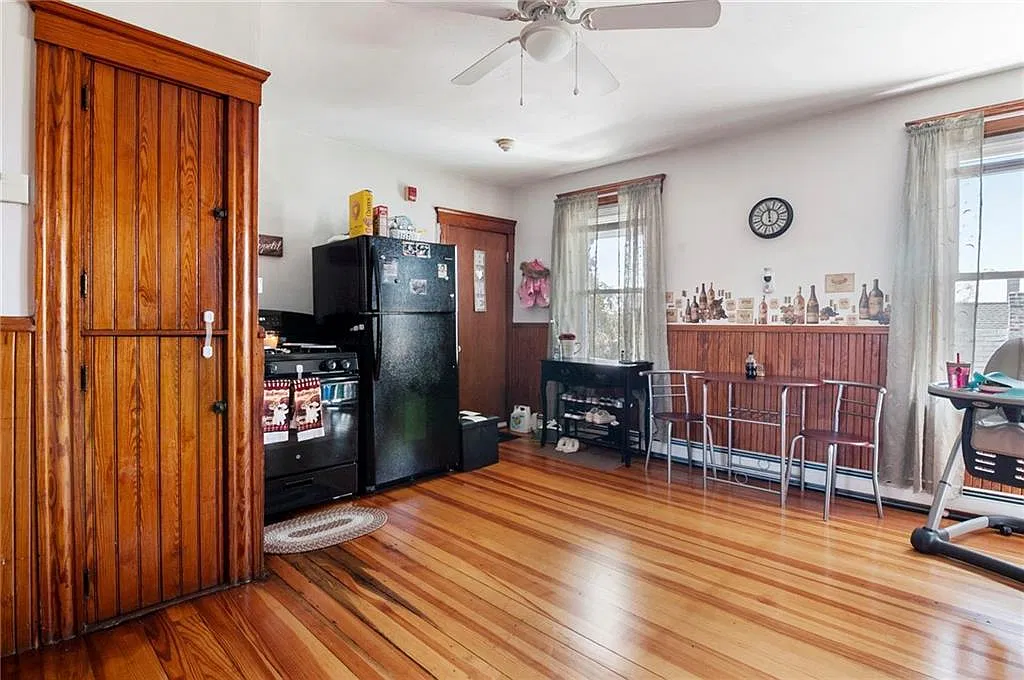2 bed, $1,650 — Photo 1