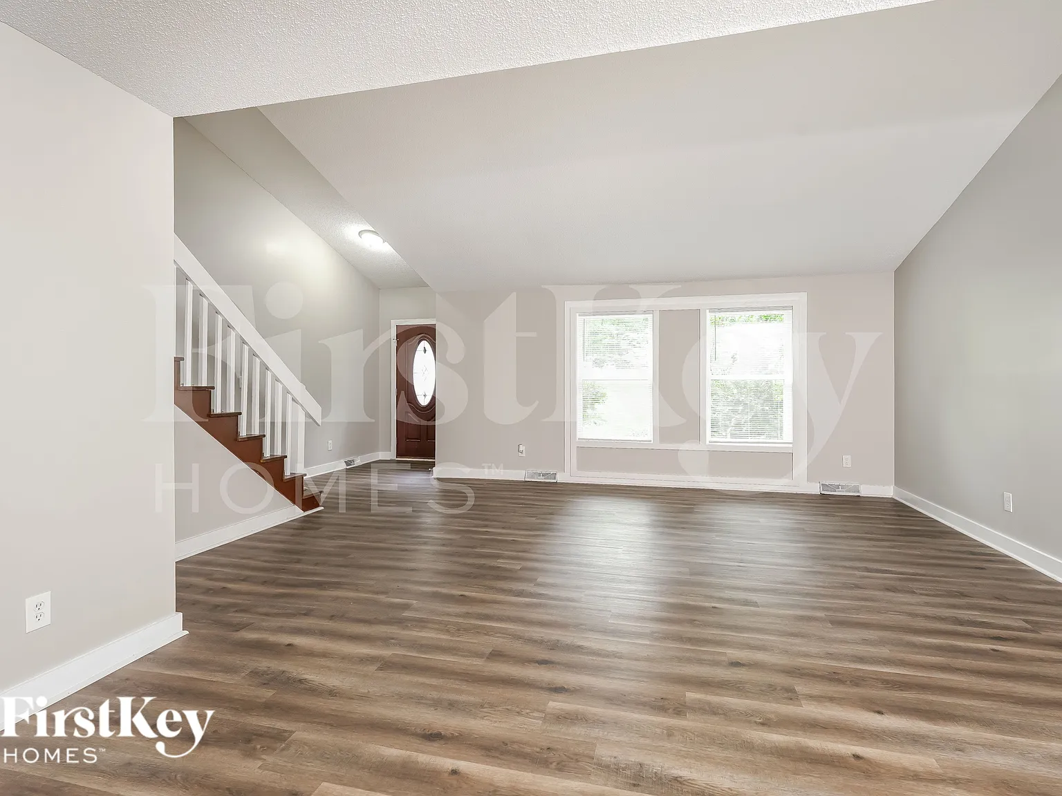 4 bed, 3.0 bath, 3755 sqft, $2,470 — Photo 3