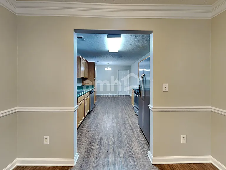 1225 Stephens Pond Vw — Photo 5