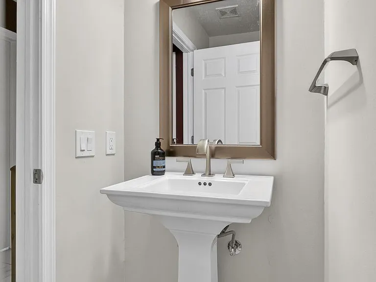 11894 Donlin Dr #11894 — Photo 24